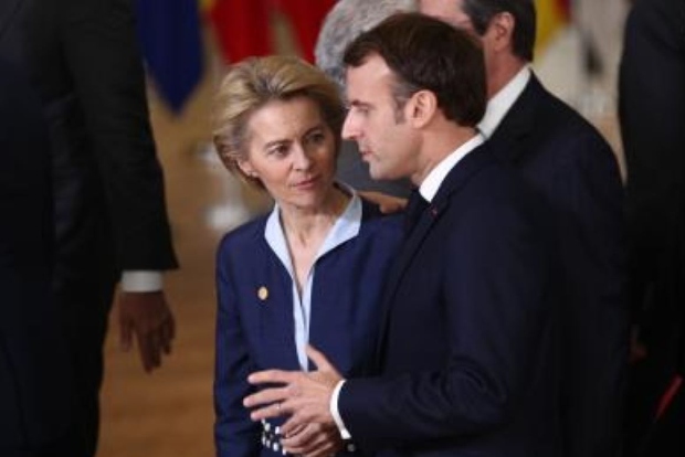 Macron meets von der Leyen as France kicks off EU Council Presidency