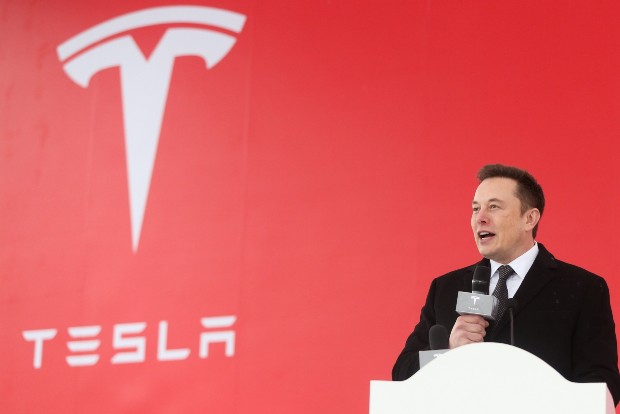 Tesla will now charge 12,000 dollars for full self driving software: Musk Tesla will now charge 12,000 dollars for full self driving software: Musk