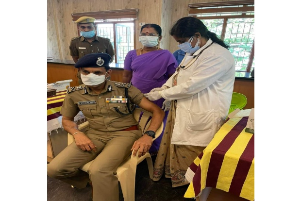 Sylendra Babu among 324 personnel to get booster dose at police headquarters