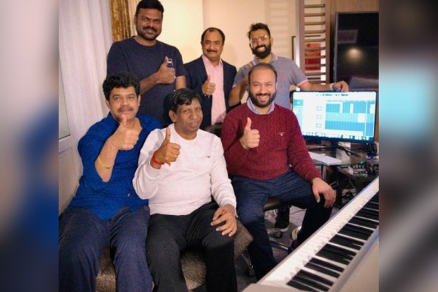 Vadivelu returns to London with Naai Sekar Returns director Suraaj to score films music