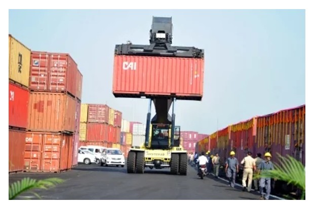 Indias share of global merchandise exports at an all-time high Indias share of global merchandise exports at an all-time high