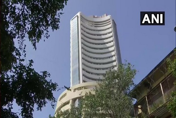 Equity indices trading weak amid mixed global cues