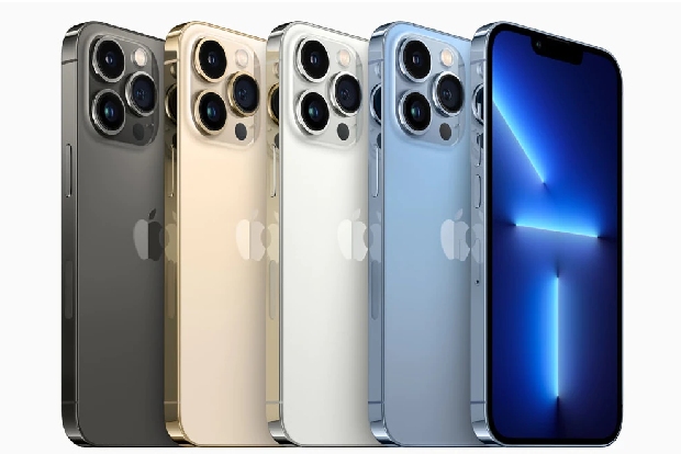 iPhone 14 Pro to feature hole + pill design instead of notch: Report iPhone 14 Pro to feature hole + pill design instead of notch: Report