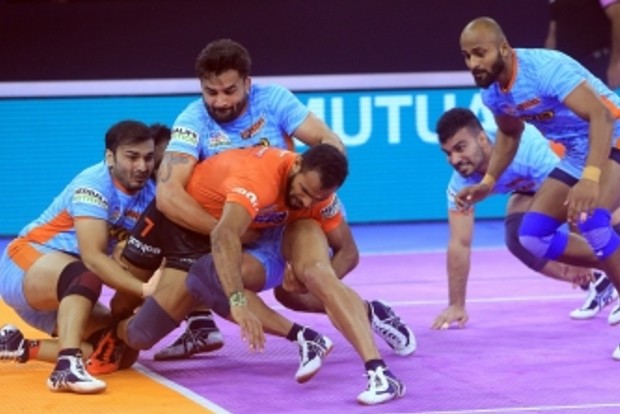PKL 8: Bengal Warriors, U Mumba finish 32-32 in key clash PKL 8: Bengal Warriors, U Mumba finish 32-32 in key clash