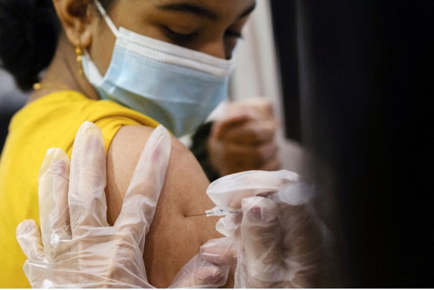 Hungary starts administering fourth dose of Covid vaccine