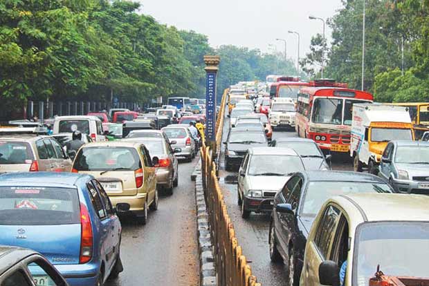 Partial vehicle diversion on Kamarajar Salai ahead of Republic Day
