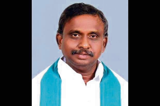 Convince Karnataka unit over Mekedatu or face protest: Farmers warn TNCC