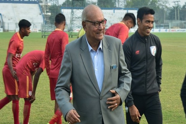 Former Indian footballer, Asian Games medallist Subhas Bhowmick dies at 72 Former Indian footballer, Asian Games medallist Subhas Bhowmick dies at 72