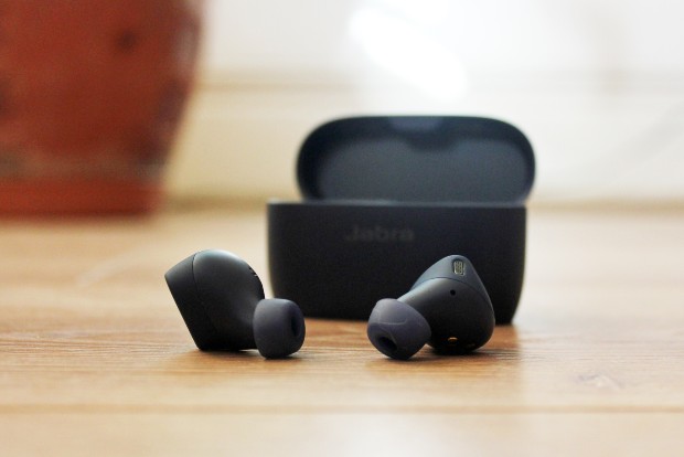 Jabra Elite 4 Active offers secure fit, impressive audio