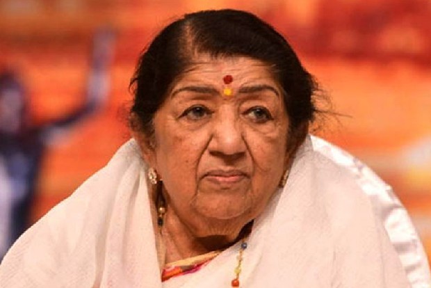 Lata Mangeshkar shows signs of improvement, remains in ICU