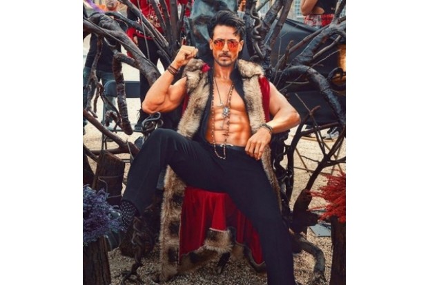 Tiger Shroff recalls romancing the mic with his first single Unbelievable