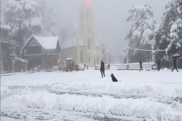 Roads blocked, power, water supply disrupted amid snowfall in Himachal Pradesh Roads blocked, power, water supply disrupted amid snowfall in Himachal Pradesh