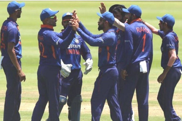 India fined for slow over-rate after losing third ODI