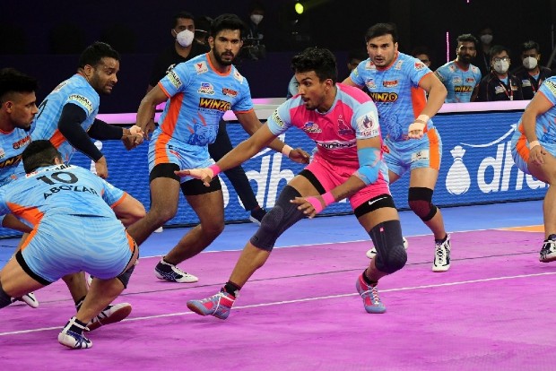PKL 8: Maninder Singh helps Warriors thrash Pink Panthers