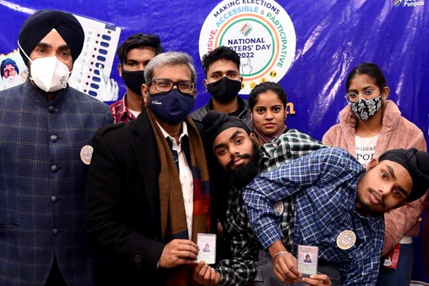 Amritsar conjoined twins Sohna-Mohna get electoral voter ID cards