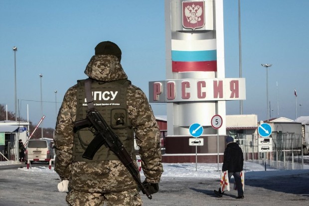 India asks citizens in Ukraine to register selves as Russia threat grows