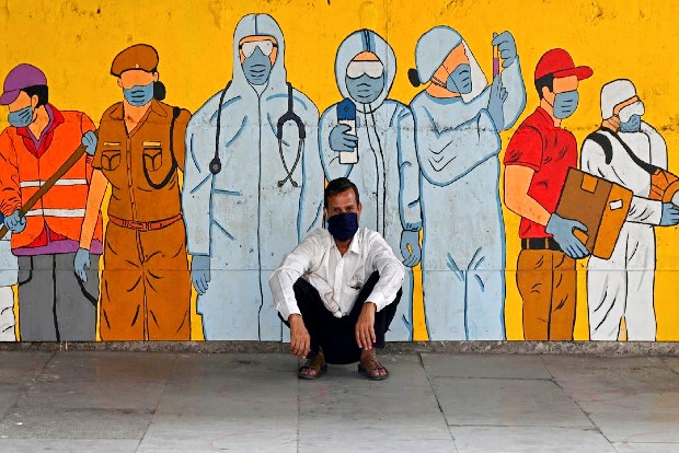 Omicron dominant variant, early indication of plateau in cases: Centre Omicron dominant variant, early indication of plateau in cases: Centre