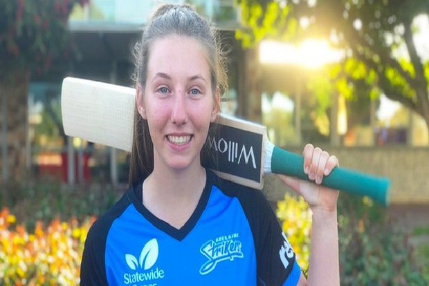 Cricket Australia name Darcie Brown as Young Cricketer of 2021