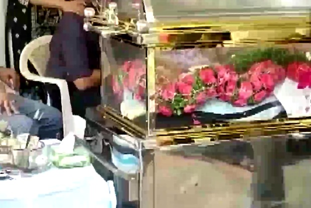 Mortal remains of Yediyurappas granddaughter reach Bengaluru farmhouse