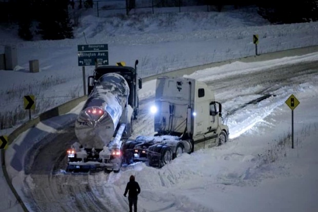 Indian family that froze to death near Canada-US border identified Indian family that froze to death near Canada-US border identified