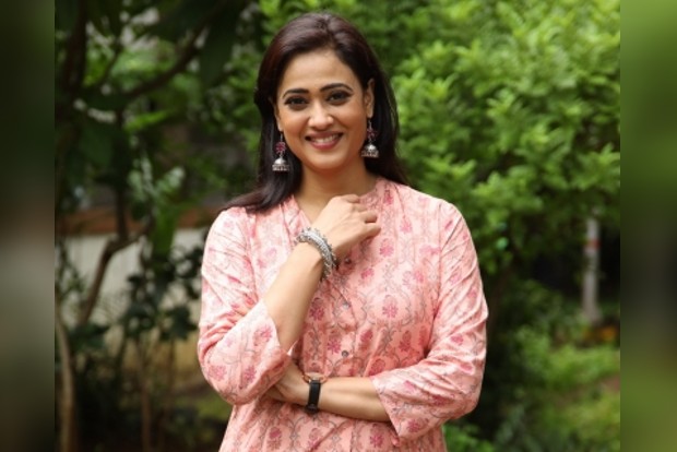 Shweta Tiwari apologises after MP police lodge FIR