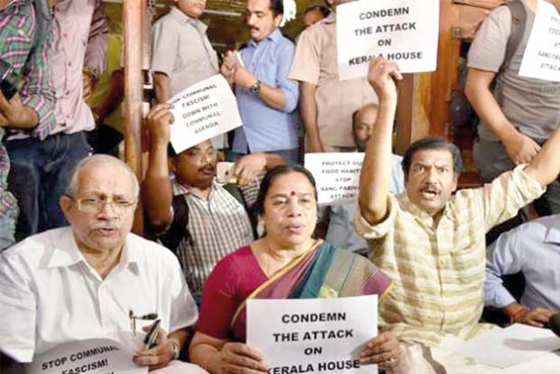 Vishwa Hindu Parishad asks Delhi Lt Governor Najeeb Jung to stop beef sale