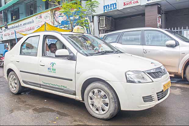 Cab drivers ask for 5-star rating