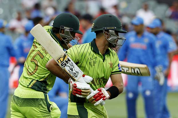 Younis sudden ODI retirement fuels rift rumours