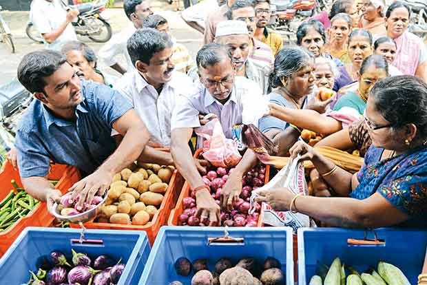 State owned Farm Fresh outlets do brisk business