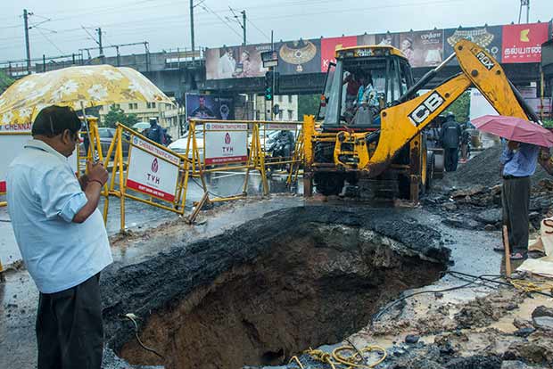 City comes to a standstill on traumatic Tuesday