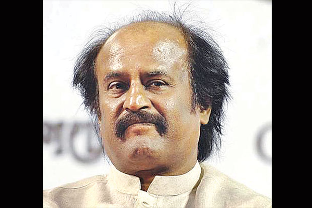 Rajini gives 10 lakh for rain relief