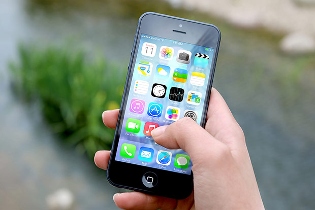 Indian smartphone market poised for 6 pc growth in 2025 amid PLI push Indian smartphone market poised for 6 pc growth in 2025 amid PLI push