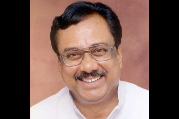 EVKS Elangovan wants legal probe on water release