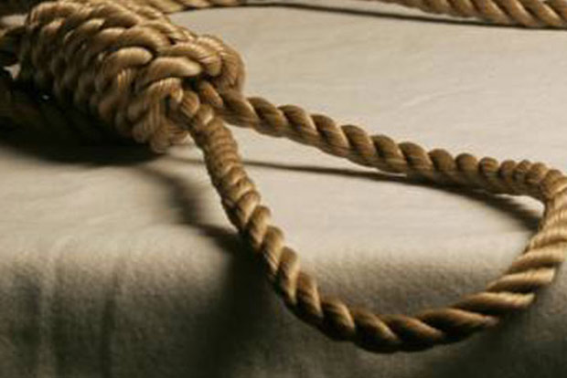 Woman, daughter, 2 minor great-grandkids die by suicide after granddaughter elopes with lover Woman, daughter, 2 minor great-grandkids die by suicide after granddaughter elopes with lover