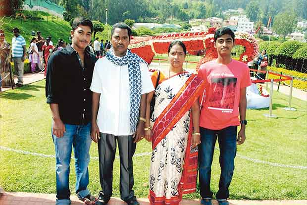In death, he gave life and sight to others