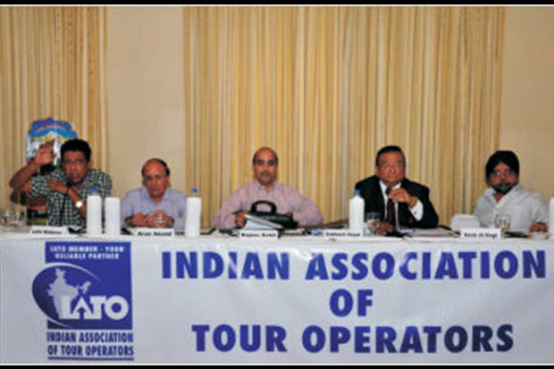 Extend validity of e-tourist visa to 180 days: IATO