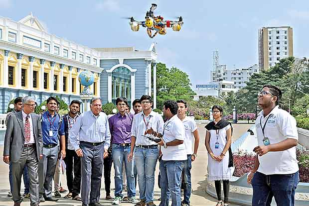 Ratan Tata visits SRM, interacts with students