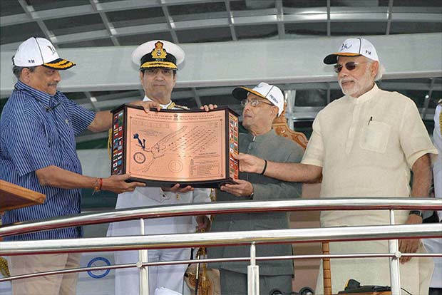 President conducts fleet review off Vizag coast