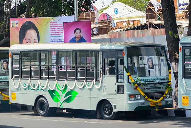 35 more small buses to hit city roads soon