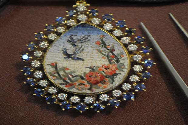Jewellery expo comes to town