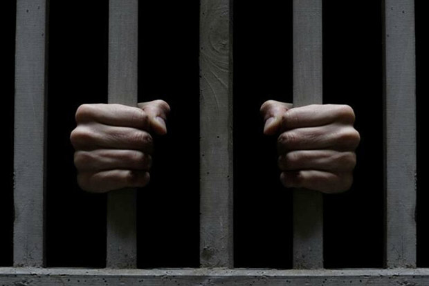 3-year sentence of 21 law students stayed