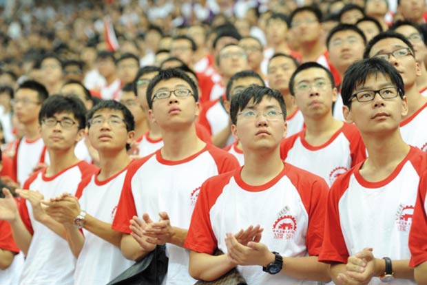 Half the worlds people to become myopic by 2050, says study