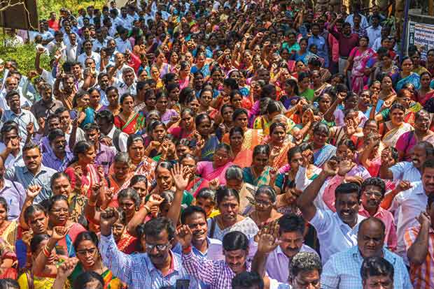 Teachers associations protest at DPI