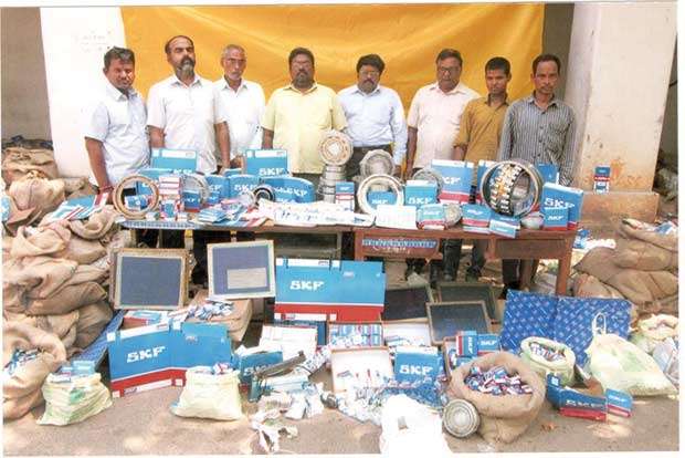 Ball bearing racket worth Rs 3 cr busted at Broadway