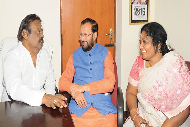 Javadekar meets Captain, says alliance details soon