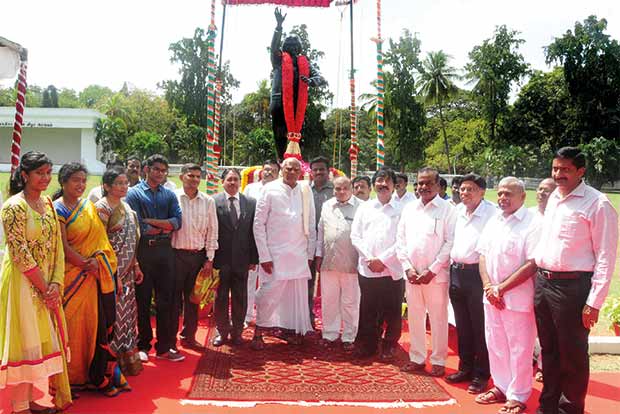 Kalam a source of inspiration to children: Governor Rosaiah
