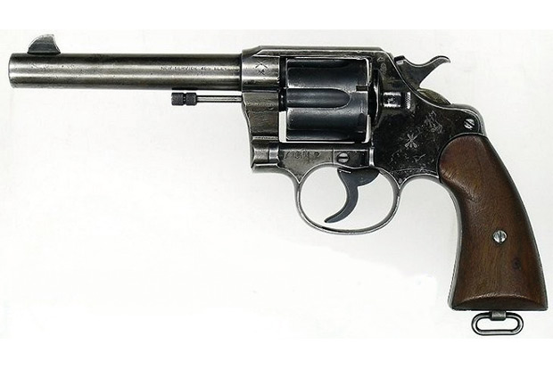 Three held with revolver at Koyambedu