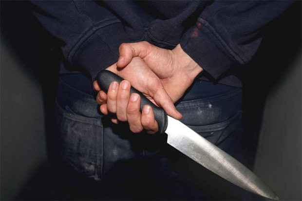 Thieves decamp with 51 sovereigns in Ariyalur Thieves decamp with 51 sovereigns in Ariyalur