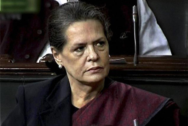 On Womens day, Sonia, MPs push for Womens Reservation Bill