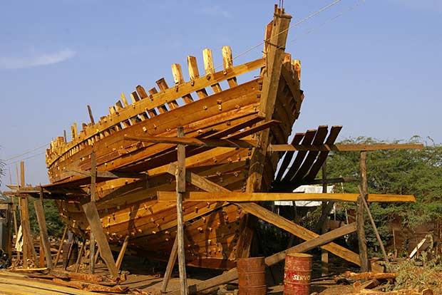 Despite mid-sea arrests, TN fishermen order 40 new boats